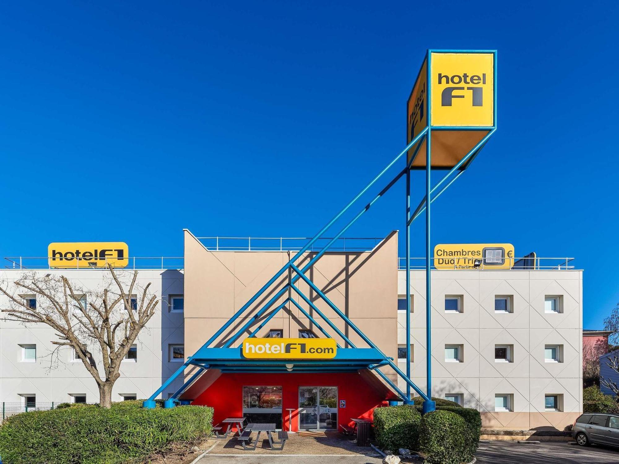 HotelF1 Perpignan Sud Buitenkant foto
